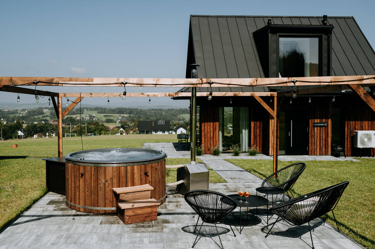 Domek z jacuzzi na wynajem